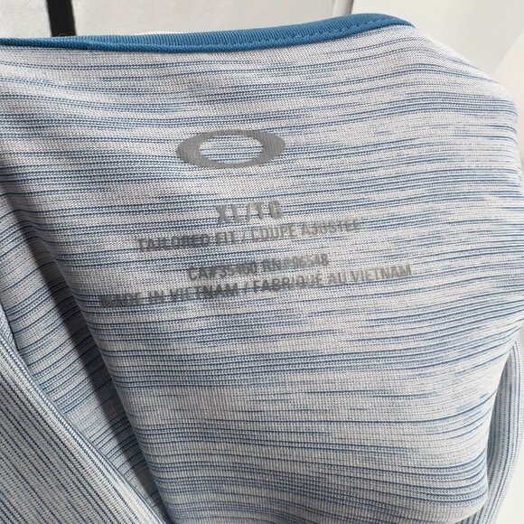 Oakley Mens XL Extra Large Short Sleeve Polo Shirt Blue Striped Polyester - Picture 6 of 8
